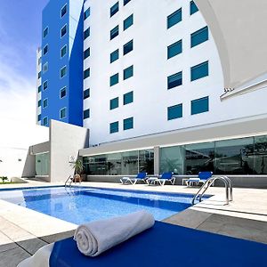 Holiday Inn Express Merida By Ihg